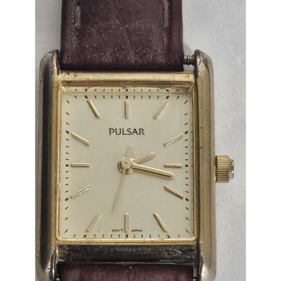 Pulsar Gold and Brown Women's Watch - Picture 8 of 15